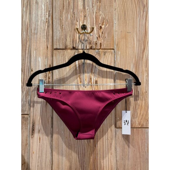 GIGI C LINDA BIKINI BOTTOM SEXY CUTE BEACH VIBES SMALL BERRY NWT - Picture 1 of 3